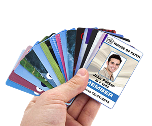 customized-pvc-id-card-with-printing-in-dubai-affordable-price 